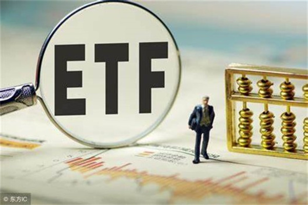 ETF规模逼近5万亿、百亿ETF数超百机构如何看后市？